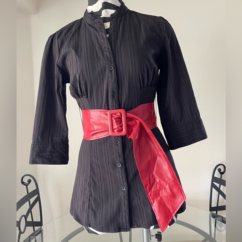 Guess Black Shirt With Red Leather Belt Size Small